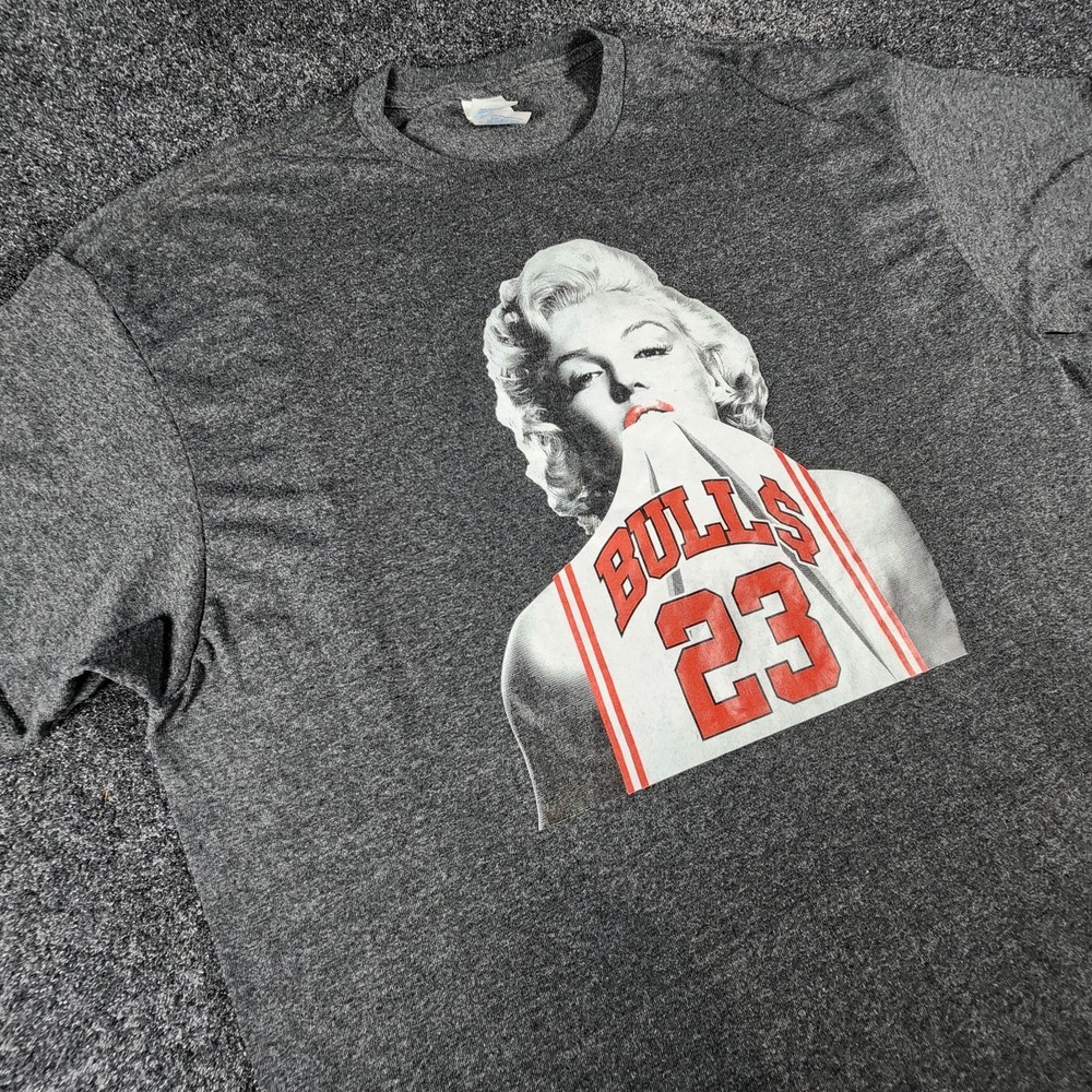VTG Marilyn Monroe Chicago Bulls Jordan 23 Men's Gray T-Shirt Size 2XL Delta Tag